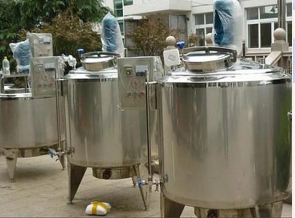 Double Jacketed Stainless Steel Tank with Mixer