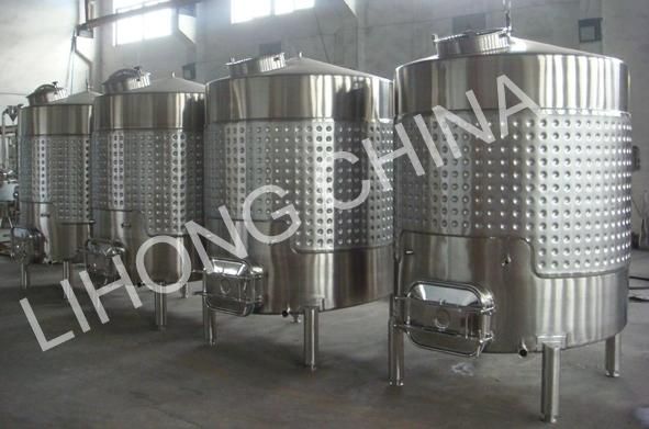 Stainless Steel Sanitary Grade Wine Storage Tank with Side Manhole & Dimple Jacket
