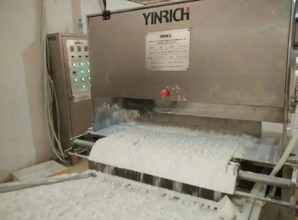 Complete Extruded Marshmallow Machine Candy Machine Food Machine Cotton Candy Maker with Ce ISO9001 (EM120)