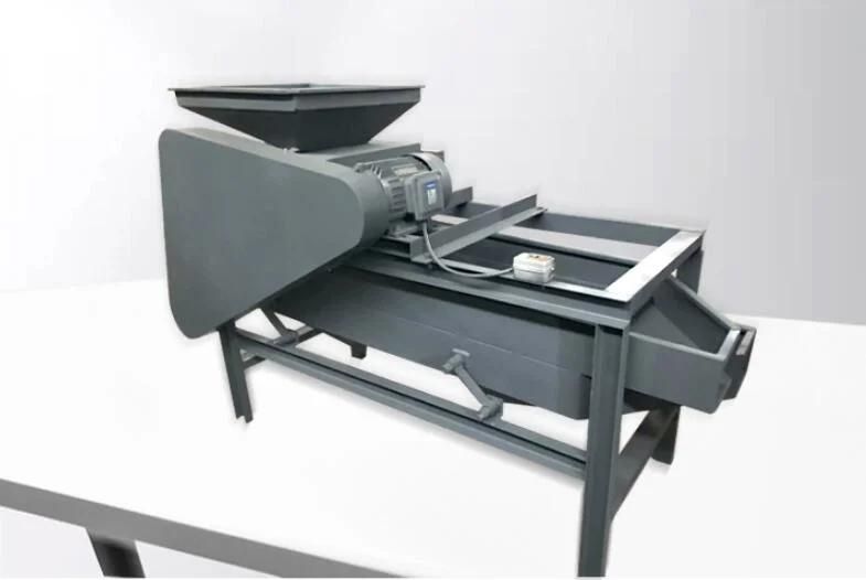 High Efficient Nut Shell Crushing Machine Cashew Coffee Beans Peanut Automatic Hulling Machine