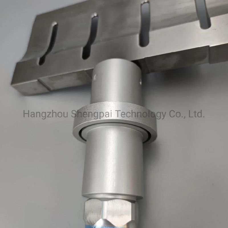 20KHz Ultrasonic Food Cutter With Food Grade Titanium Material Blade
