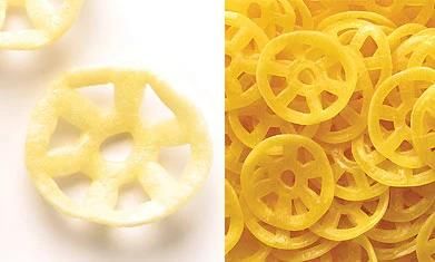 High Quality 2D Wheel Shape Fryum Chips Making Machine