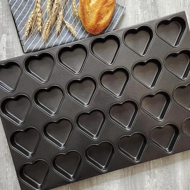 Hot Selling Factory Price 24 Mulit-Link Love Shaped Non Sticke Bakeware Baking Tray/Dish