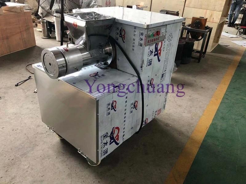Pasta Making Machine with 24 Kinds of Moulds