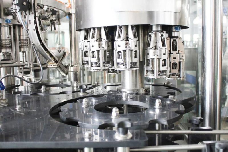 CO2 Carbonated Drinks /Beverage /Water Filling /Capping Packaging Machine