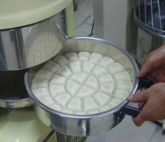 Dough Cutter Machine