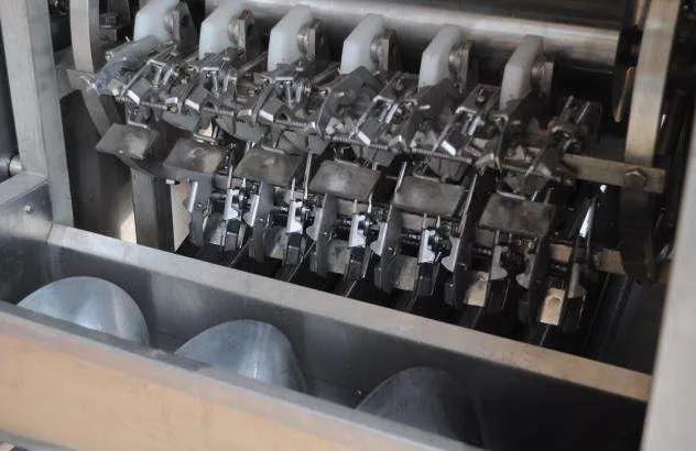 Good Performance Egg Production Line / Machine for Separate Egg Liquid / Egg Washer Candler Grader Machines