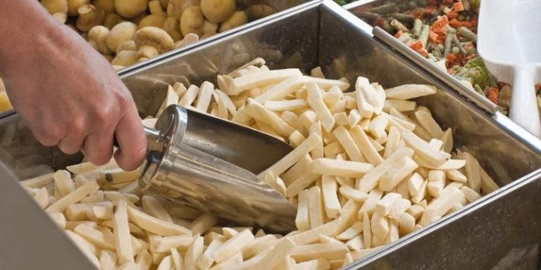 China Potato Equipment Potato Chips and French Fries Making Line