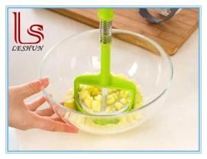 Novel Design Creative Potato Squeezer